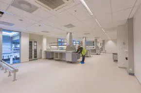 Interieur deeloplevering Antoni van Leeuwenhoek.