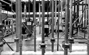 Technische ruimte in aanbouw bij HollandPTC.