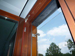 De ramen kunnen open: het structurele glas voorkomt overlast ten gevolge van windvlagen