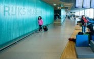 Glazen wanden Rijksmuseum Schiphol