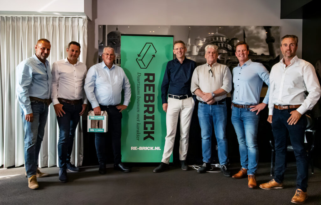 circulaire gevelstenen, rebrick