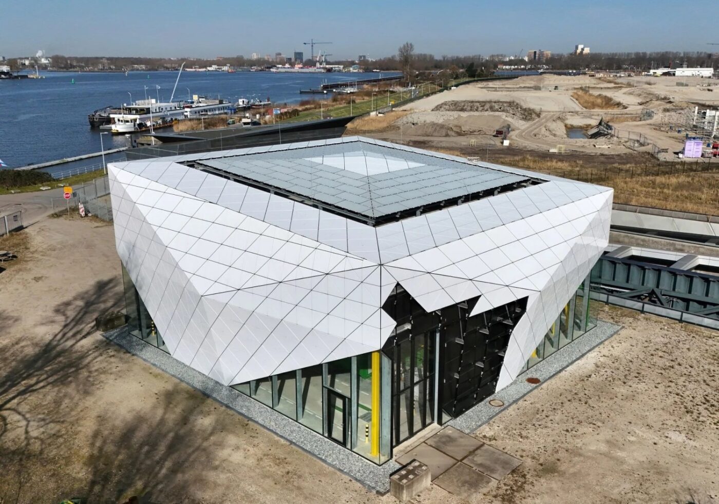 diamantvormige gevel